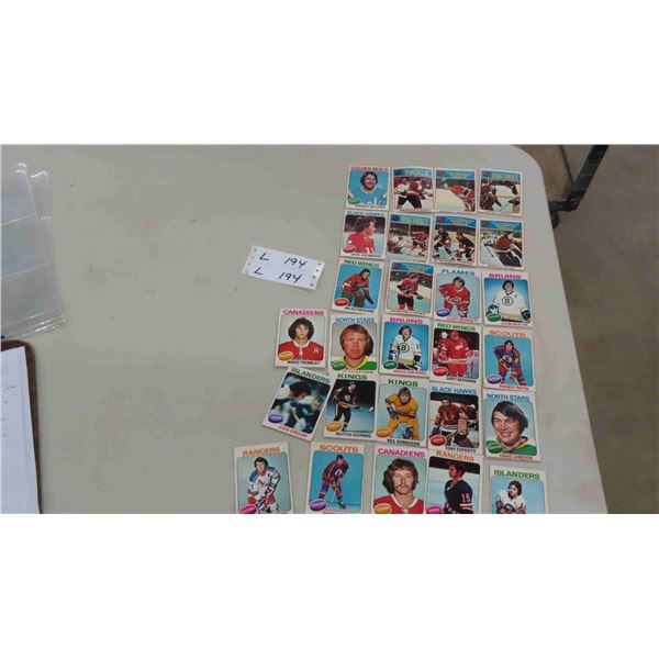 27 Hockey Cards 1970s