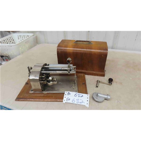 1902 Sylvia C Portable Phonograph with Case