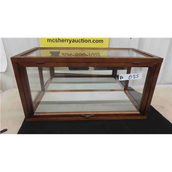Counter Top Display Case 11'' x 21'' x 10''