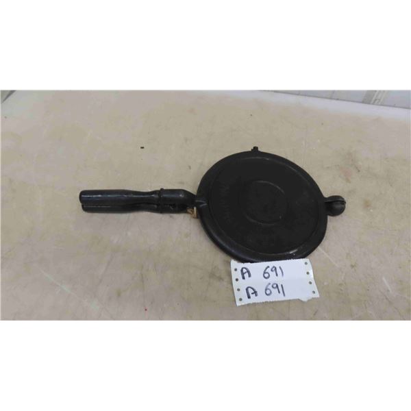 Alfred Anderson Cast Krumkake Iron