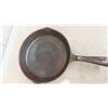 Image 6 : 3 Cast Frying Pans - Wagner, Levco, Paderno