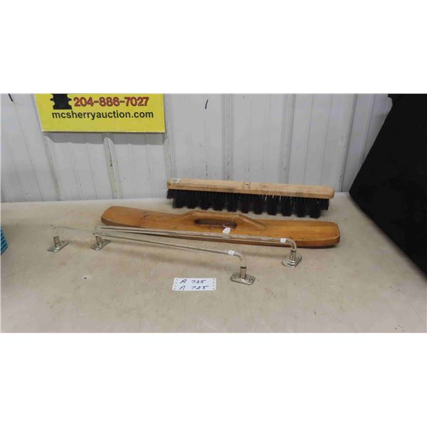 Push Broom Head, Primitive Smoother 30'' Long, 2 Chrome/Acrylic Towel