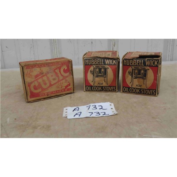 2 Hubbell Wick for Oil Cook Stoves in Original Boxes , Cubic Fire Maker in 