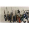 Image 4 : Various Screwdrivers, Allen Keys, Plus