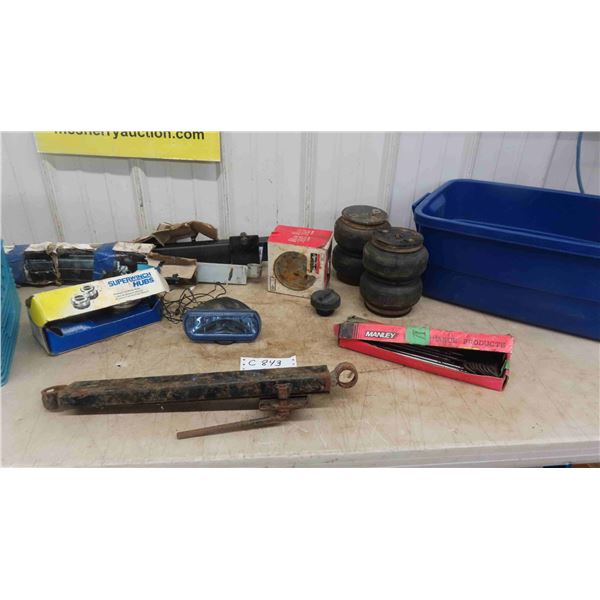 Auto Parts : Sway Control, Speedometer, Superwinch, Plus