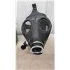 Image 2 : 2 Gas Masks, 3 Heavy Duty Aluminum Plates 17 1/2'' x 10'' , Orange Bag