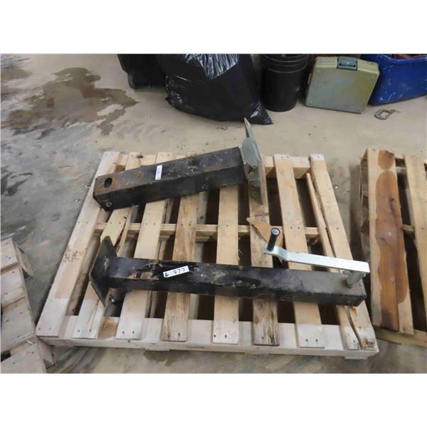 2 Heavy Duty Implement/Trailer Jacks