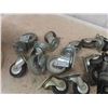 Image 4 : Approx. 30 Casters