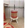 Image 3 : Brand New Wine Press