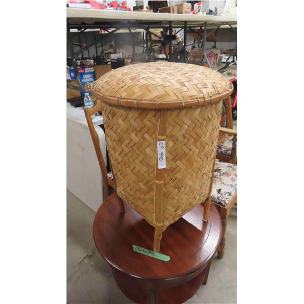 Wicker Hamper with Lid 26'' Tall x 17'' Across - McSherry Auction ...