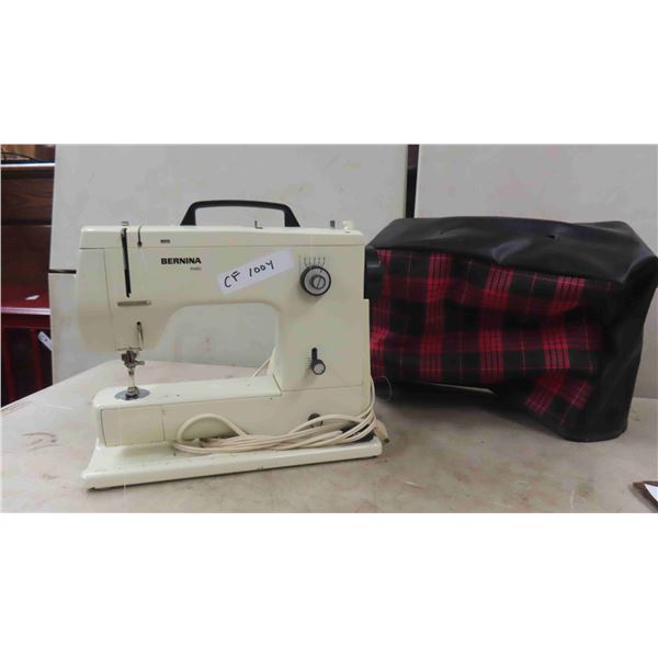 Bernina Matic Model 810 Portable Sewing Machine with Soft Case 