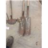 Image 2 : 8 Hand Yard Tools: Potato Fork, Edger, Spades, Rakes, Hoe, Push 