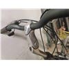 Image 10 : Infinity Momentum Variable Speed 27'' Pedal Bike