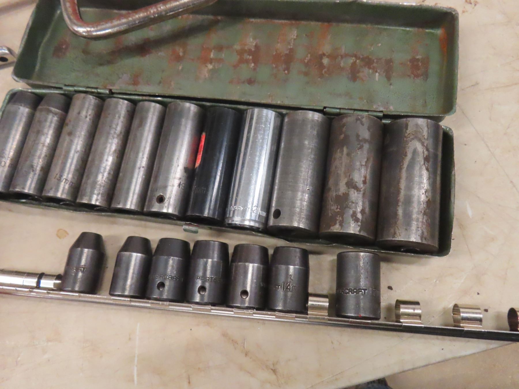 Socket Set 1/2