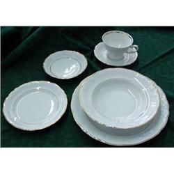 Royal Kent, 16, 6-pc Place settings, White With Gold Trim