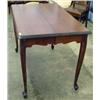 Image 1 : Queen Anne Style Mahogany Dining Table With Butterfly Leaf And Pads - From 28in To 50in Wide