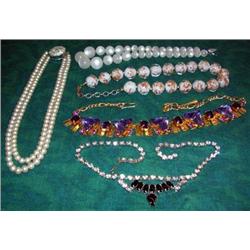 Lot Of 5 Vintage Necklaces