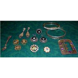 Lot Vintage Jewelry