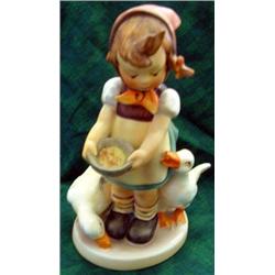 Hummel ' Feeding Time', #199/0, SB