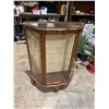 Image 1 : Antique display cabinet