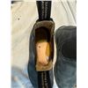 Image 2 : Men's size 8 blundstone shoes needs insoles
