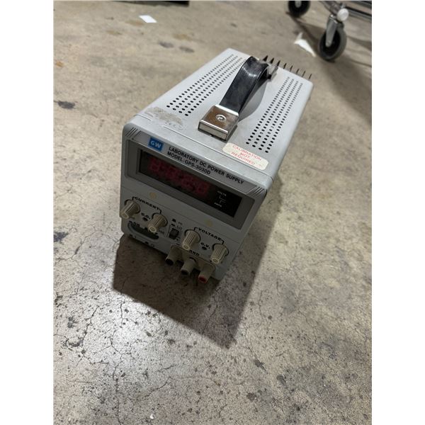 Laboratory DC power supply no power cord