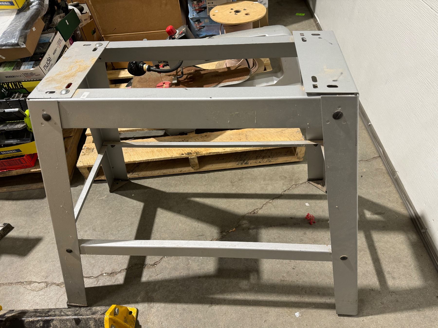 Craftsman scroll saw with stand
