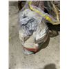 Image 1 : Bag of rags