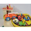 Image 2 : FISHER PRICE CAR GARAGE PLAY SET W/ ACCESSORIES