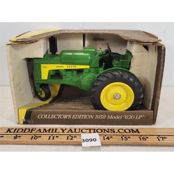 ERTL JOHN DEERE MODEL 630 LP DIECAST TRACTOR