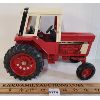 Image 3 : ERTL INTERNATIONAL 1586 DIECAST TRACTOR