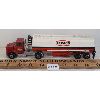 Image 2 : LOT OF 2 - TEXACO WAYNE 615 DIECAST PUMP AND MATCHBOX TANKER
