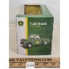 Image 2 : JOHN DEERE 1957 CHEVY 3100 DIECAST TRUCK