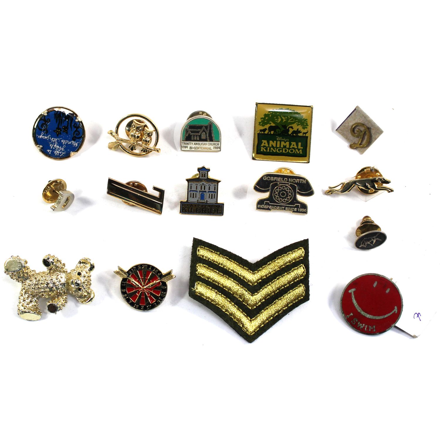 Lot of 15x Assorted Pins. All assorted. Please see picture for more ...