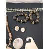 Image 4 : Assorted Bead,  Shell and Shell Like Fashion Jewellery