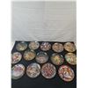 Image 1 : 14 Cat Collector Plates - 13 of Which are Limited Edition Franklin Mint Plates by Artist Bill Bell