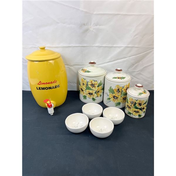 Kitchen Canisters and Bowls