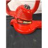 Image 2 : Black & Decker Corded 16" Hedge Trimmer & Toro Ultra Blower Vac