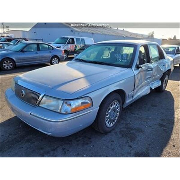 Ford Grand Marquis 2005 Chrome Bumper Trim Set For 1998-2003 - Foto 7