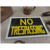 Image 5 : 3 Leg Traps, No Trespassing Sign, Big Buck Coffee Mug 