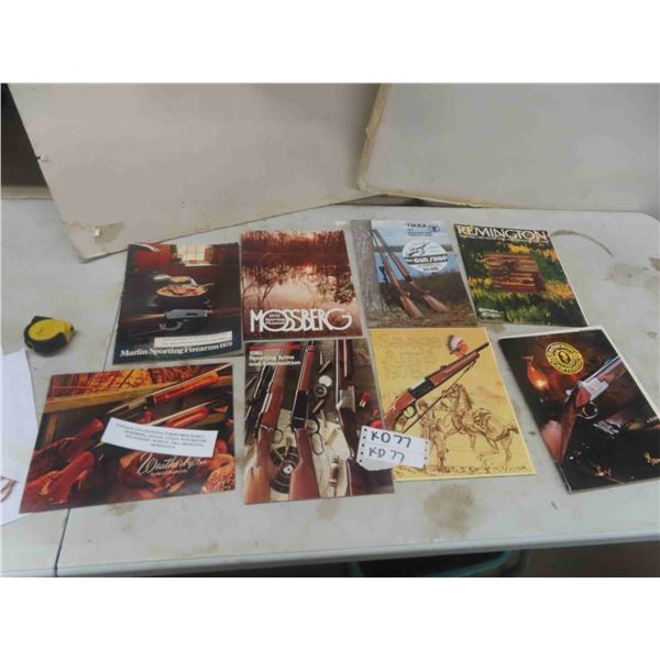 (8) Vintage Gun Manufactureres Brochures ; Mossberg, Savage, Lyman, Winchester, 