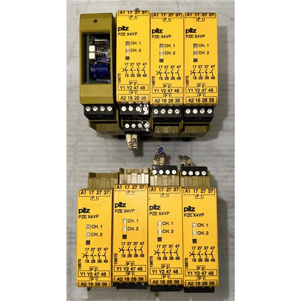 Lot of (8) Pilz #PZE X4VP 3/ 24VDC 4N/0  ID#777583 Safety Relay