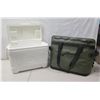 Image 1 : Igloo White Chest Cooler & Coho Insulated Zipper Tote