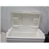 Image 2 : Igloo White Chest Cooler & Coho Insulated Zipper Tote