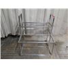 Image 14 : Metal 3-Tier Display 62"x45" (largest)