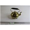 Image 1 : English Brass Tea Kettle