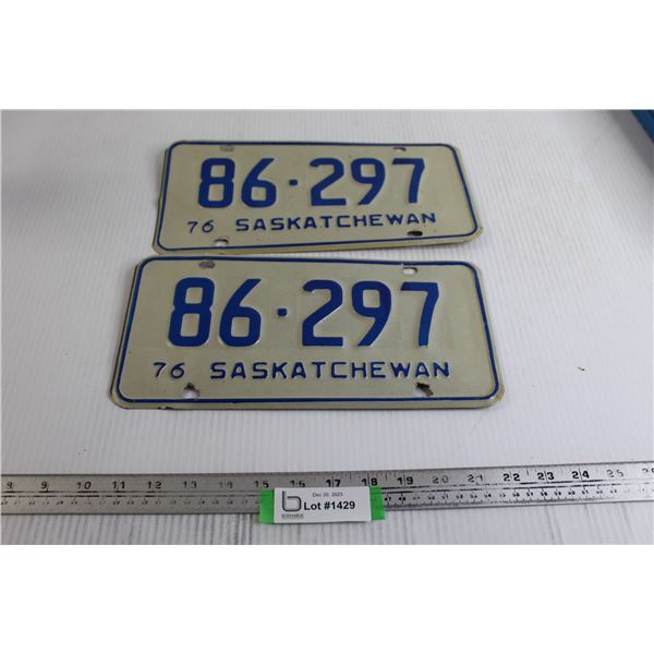 Pair of Saskatchewan 1976 License Plates