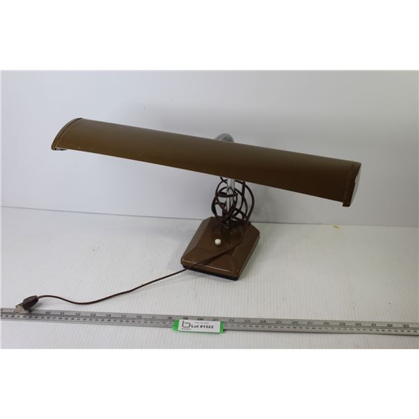 Vintage Desk Lamp (bulb not working)