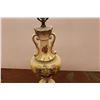 Image 5 : * Vintage Ceramic Lamp w/Shade (works)