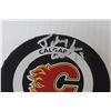 Image 2 : Calgary Flames Signed Hockey Puck